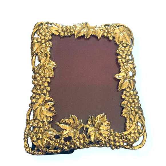 Vintage Solid Brass Grape Leaf Ornate Frame Red Velvet Backing 6x5 - Picture 3 of 7